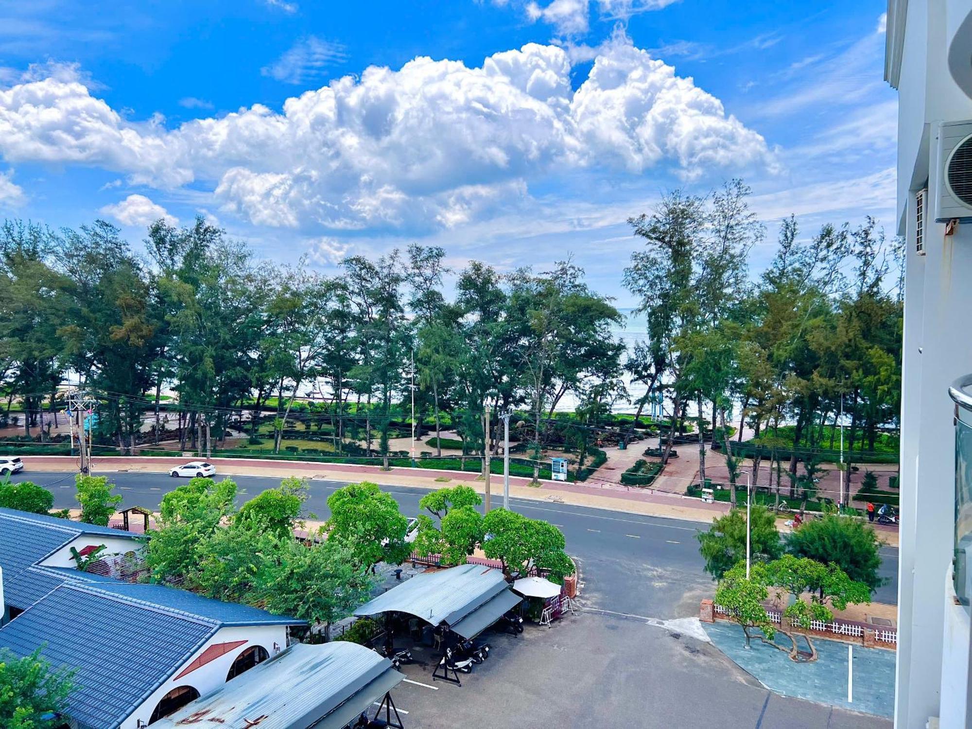 Khach San Binh Minh Hotel Phan Thiet Luaran gambar